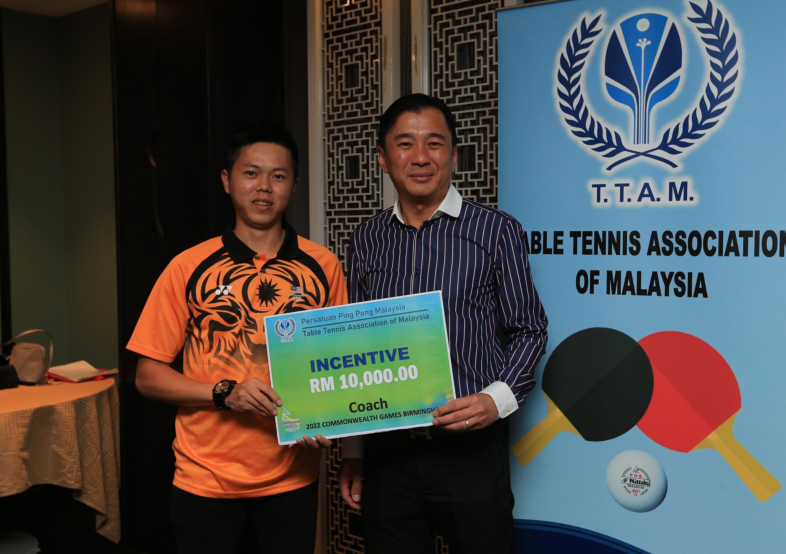 13万赏共运会双银功臣 马乒总展望下届银牌变金牌