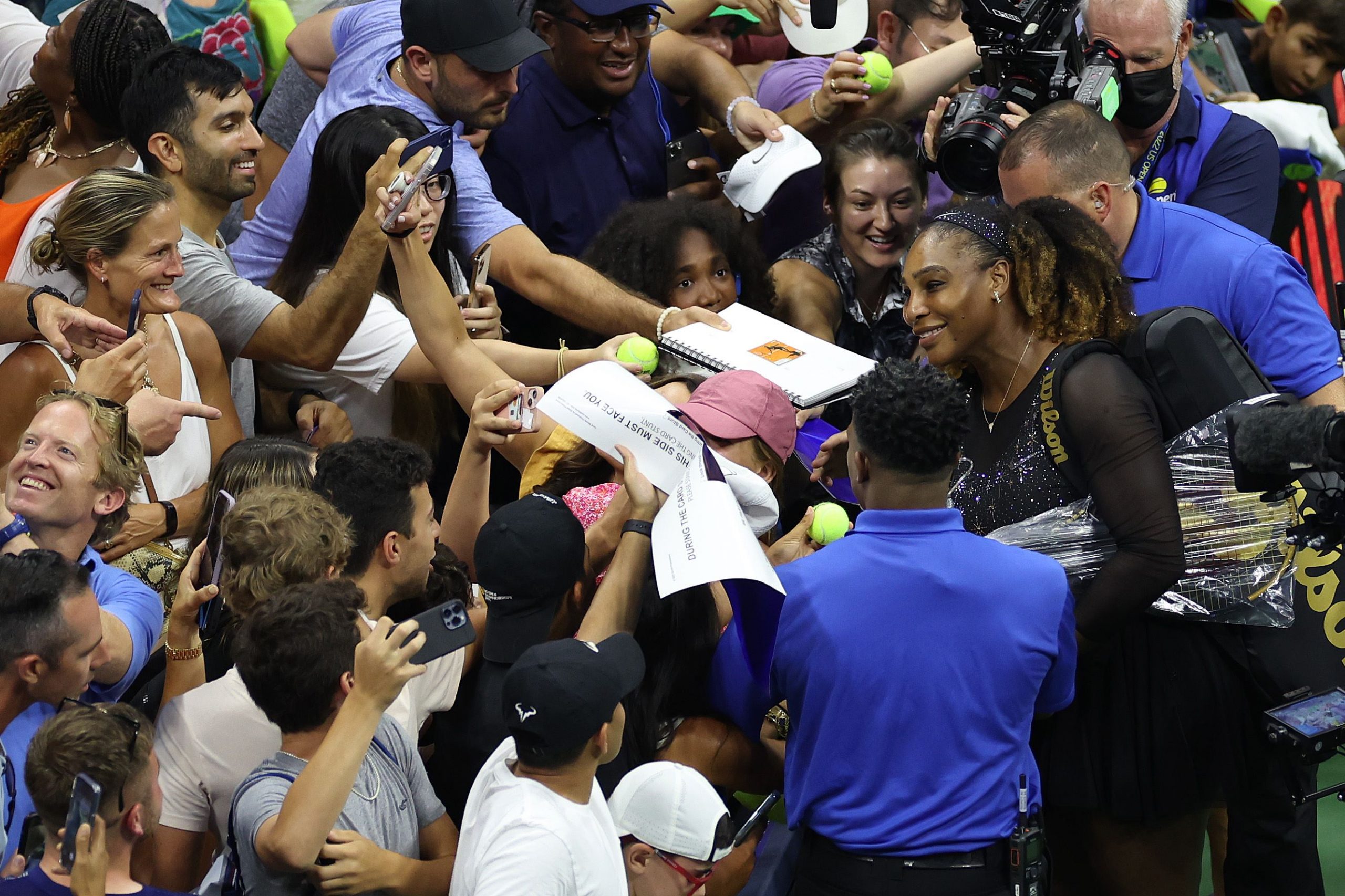 21次出战美网全闯首关 小威“最后之舞”继续