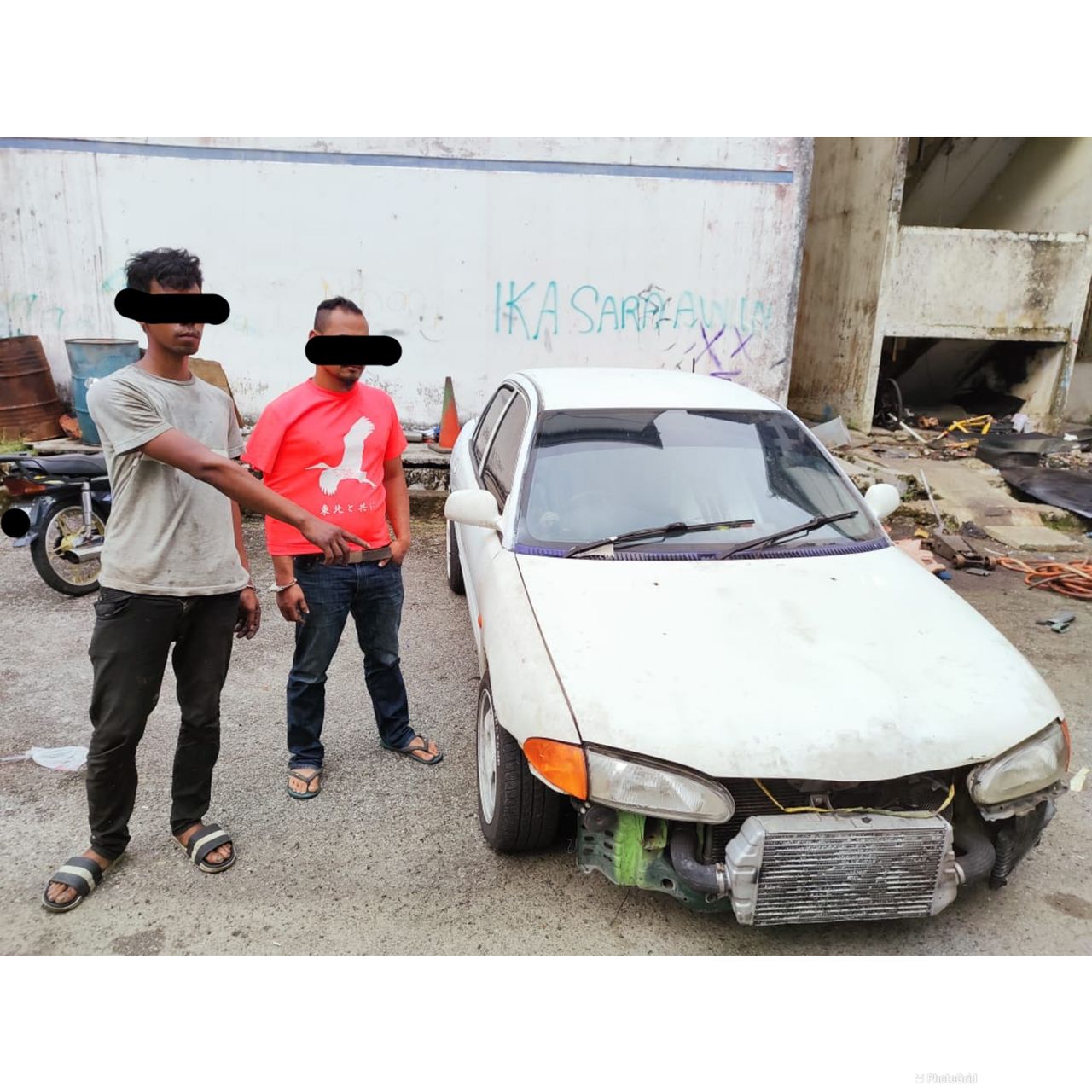 2窃贼偷车后拆解零件·警方抓现行逮捕