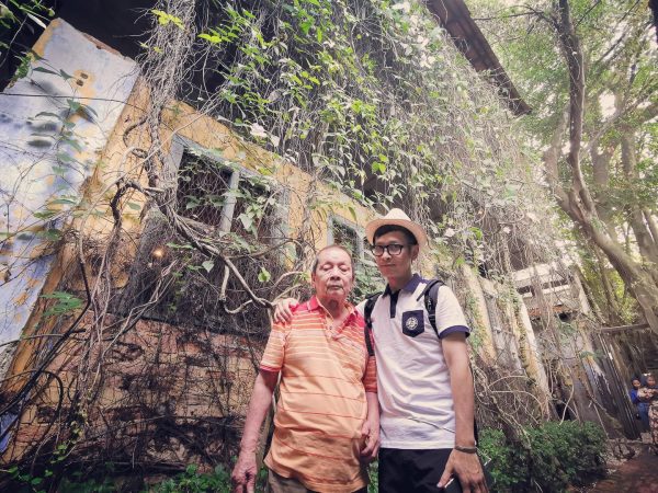 “爸说再见真的很难” 张智成丁父忧恸发文