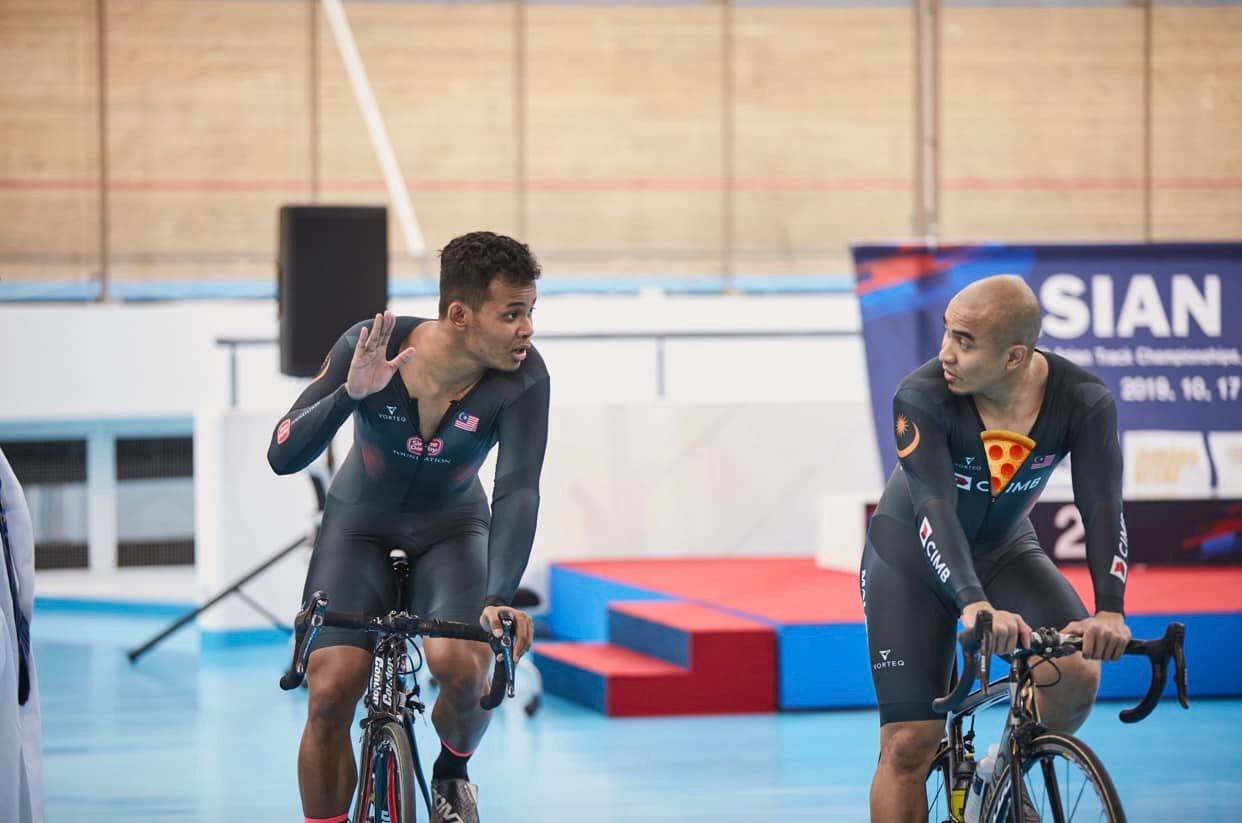 世界场地脚车锦标赛  沙费道斯剑指麒麟决赛