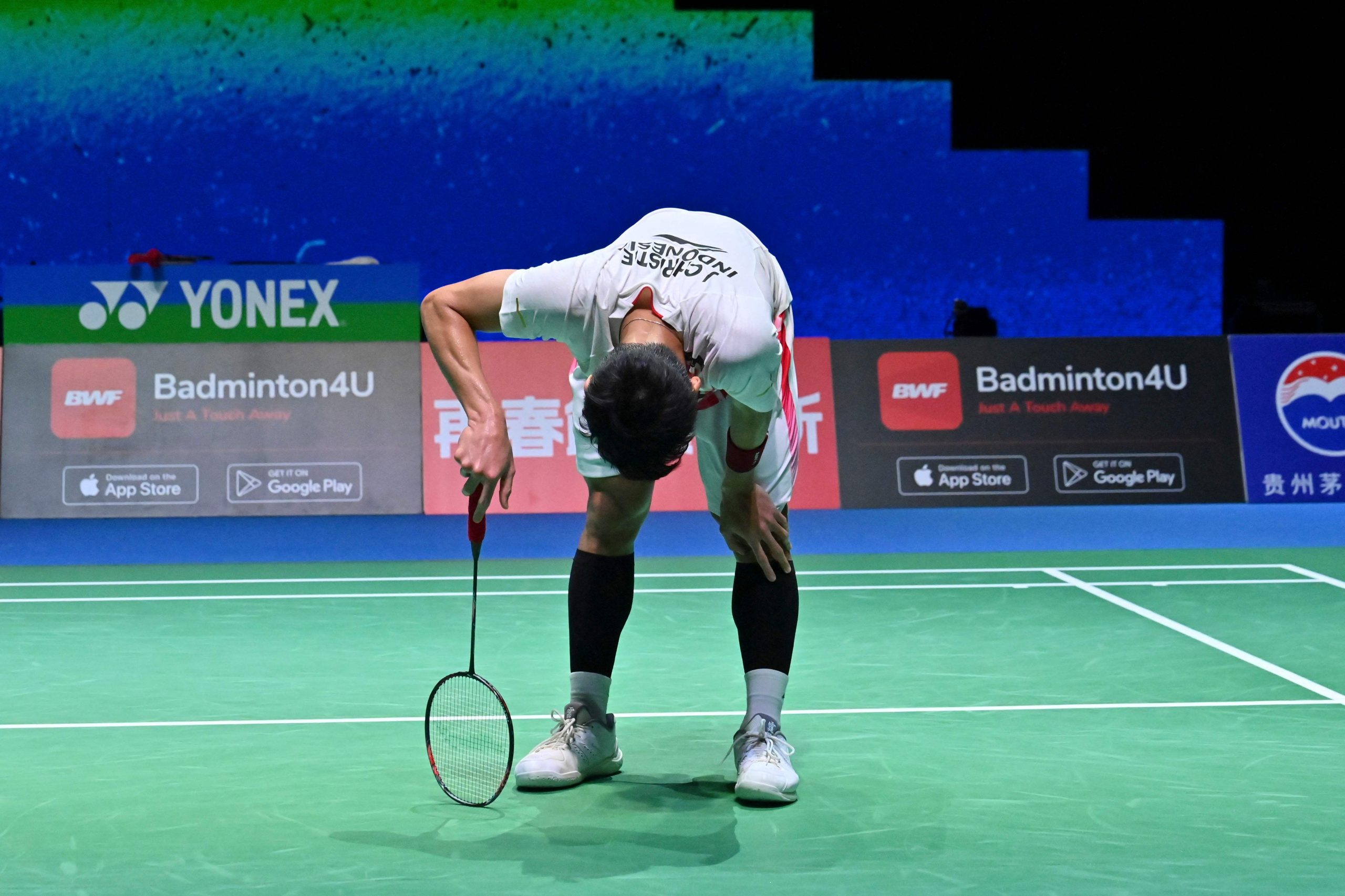 东京世羽赛| 小成大逆转破8强魔咒 评述员惊呼:经典!