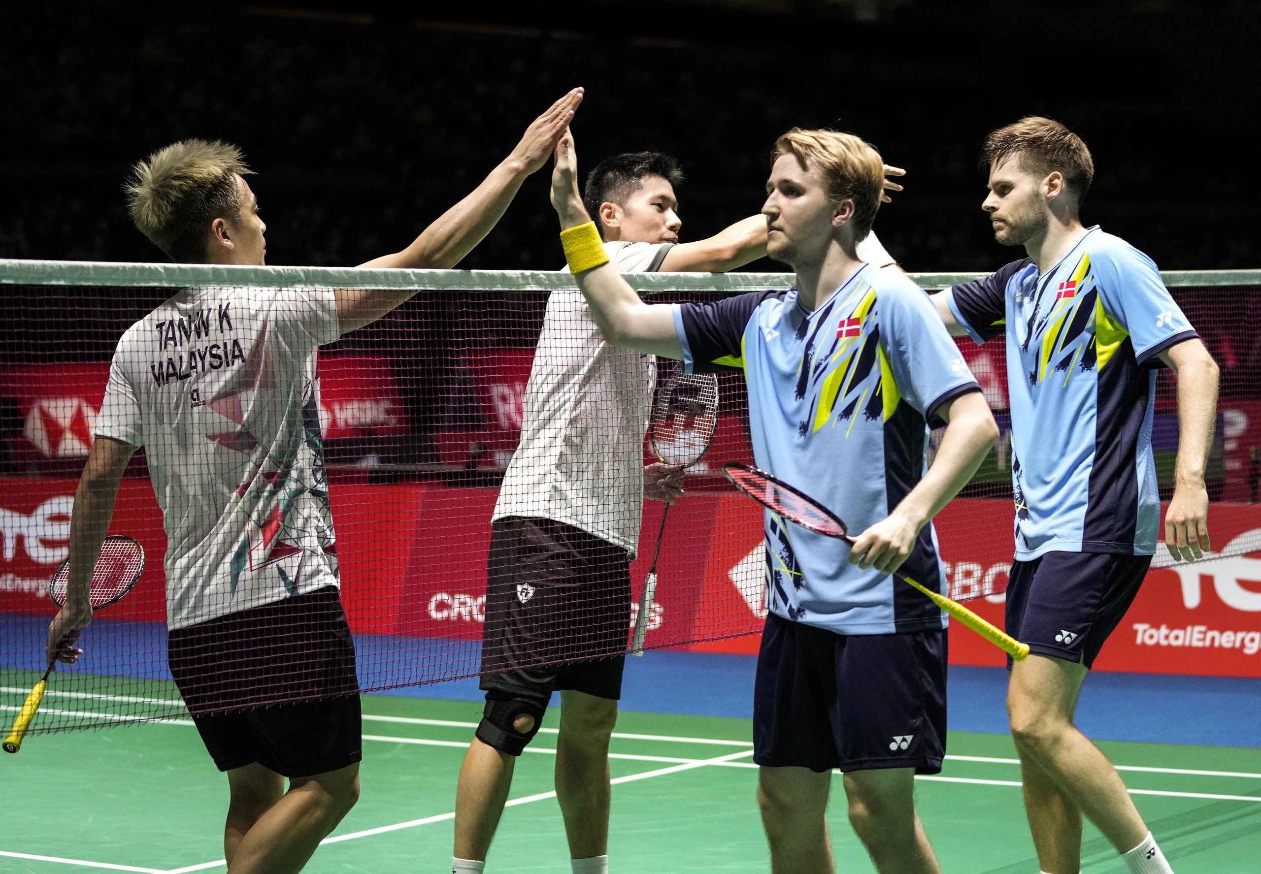 东京世羽赛| 新宇（双蔚）止步男双次圈  谢苏16强内战飞汀