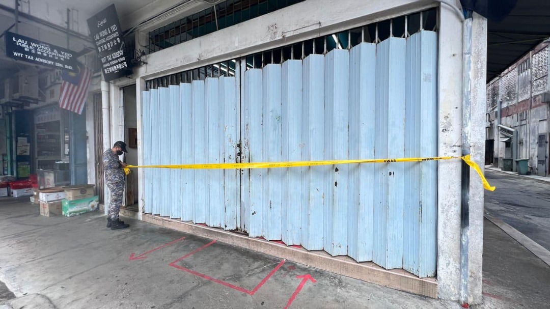 东:关丹市政厅截至24日共检查市内306间餐饮店