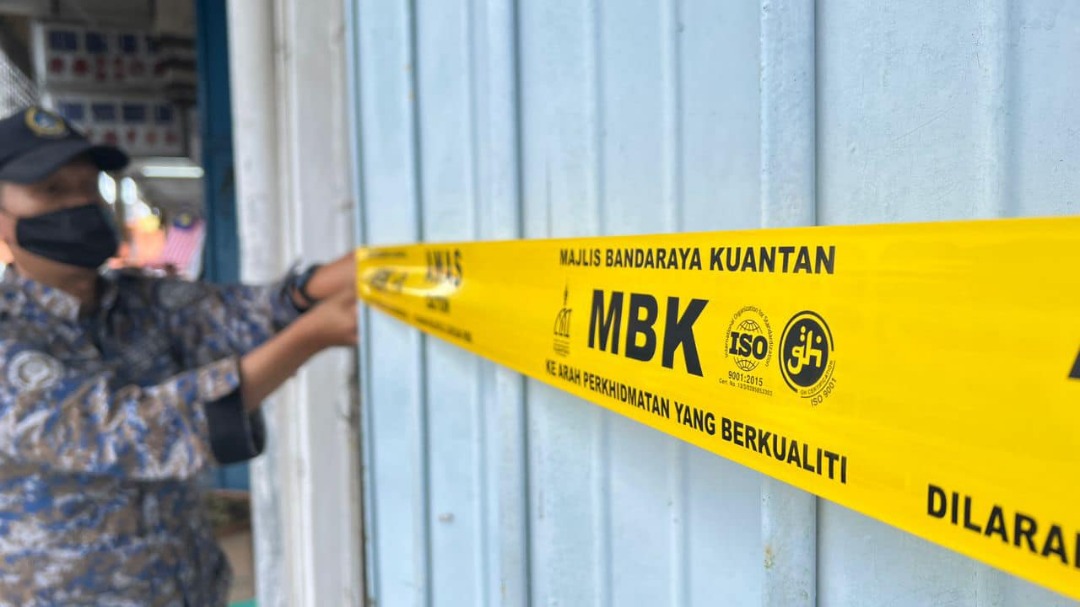 东:关丹市政厅截至24日共检查市内306间餐饮店