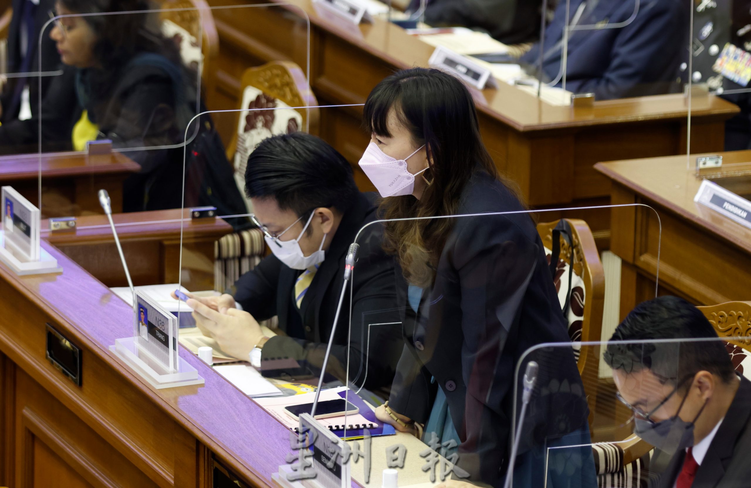 东：彭州议会之四