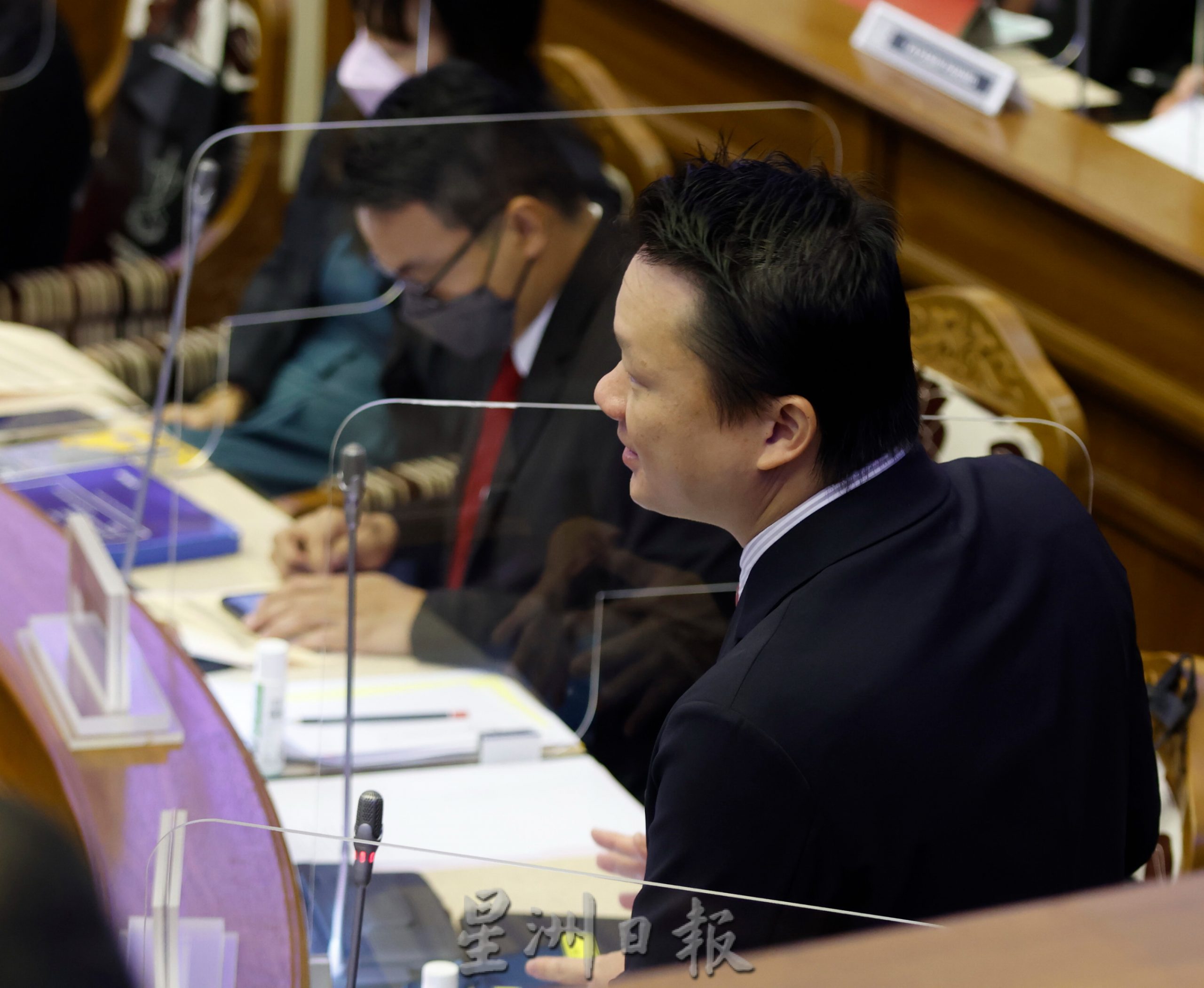 东：彭州议会之四
