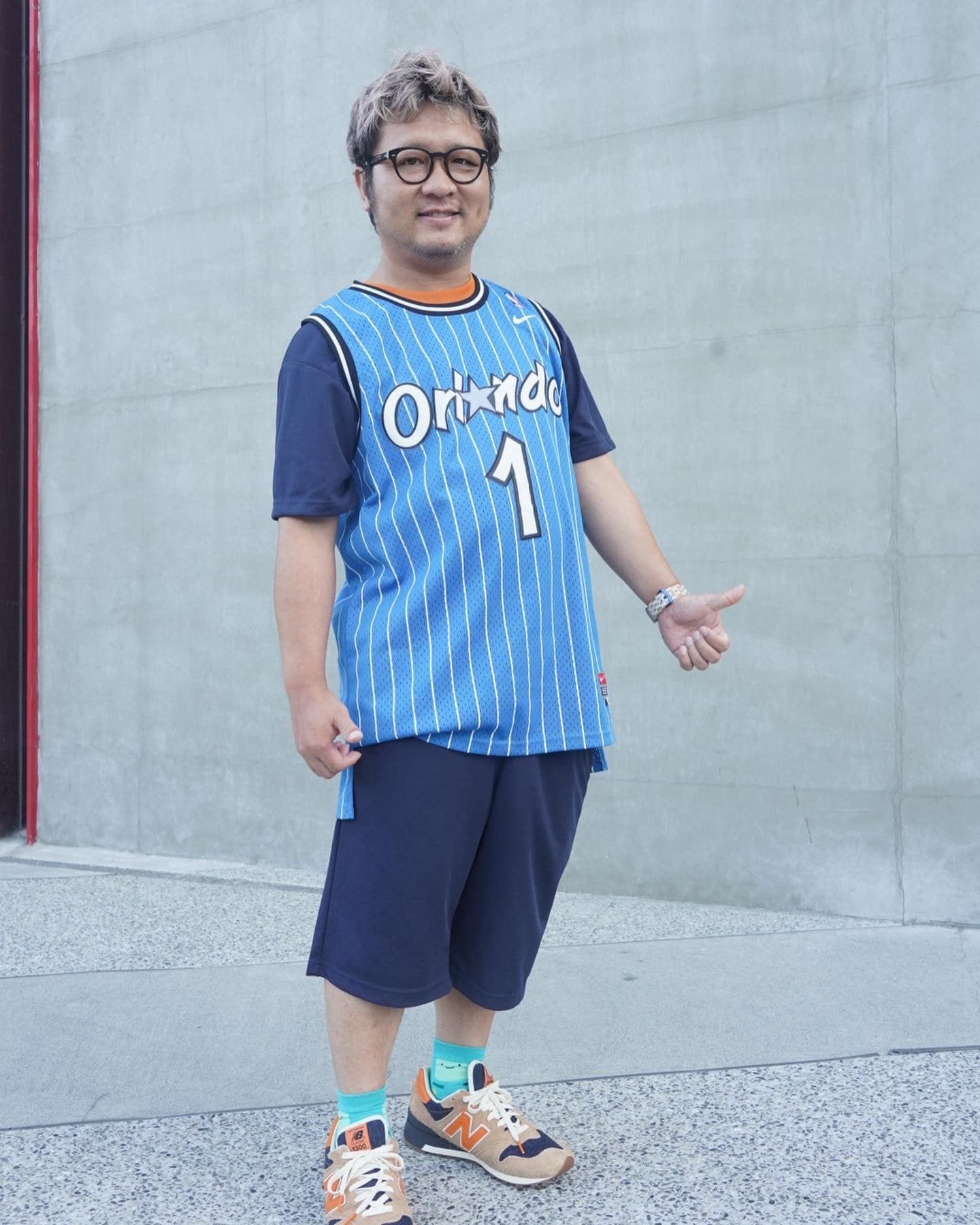 中风康复吃甜食被劝忌口 纳豆怒啃鸡翅“不要再管我吃什么了” 