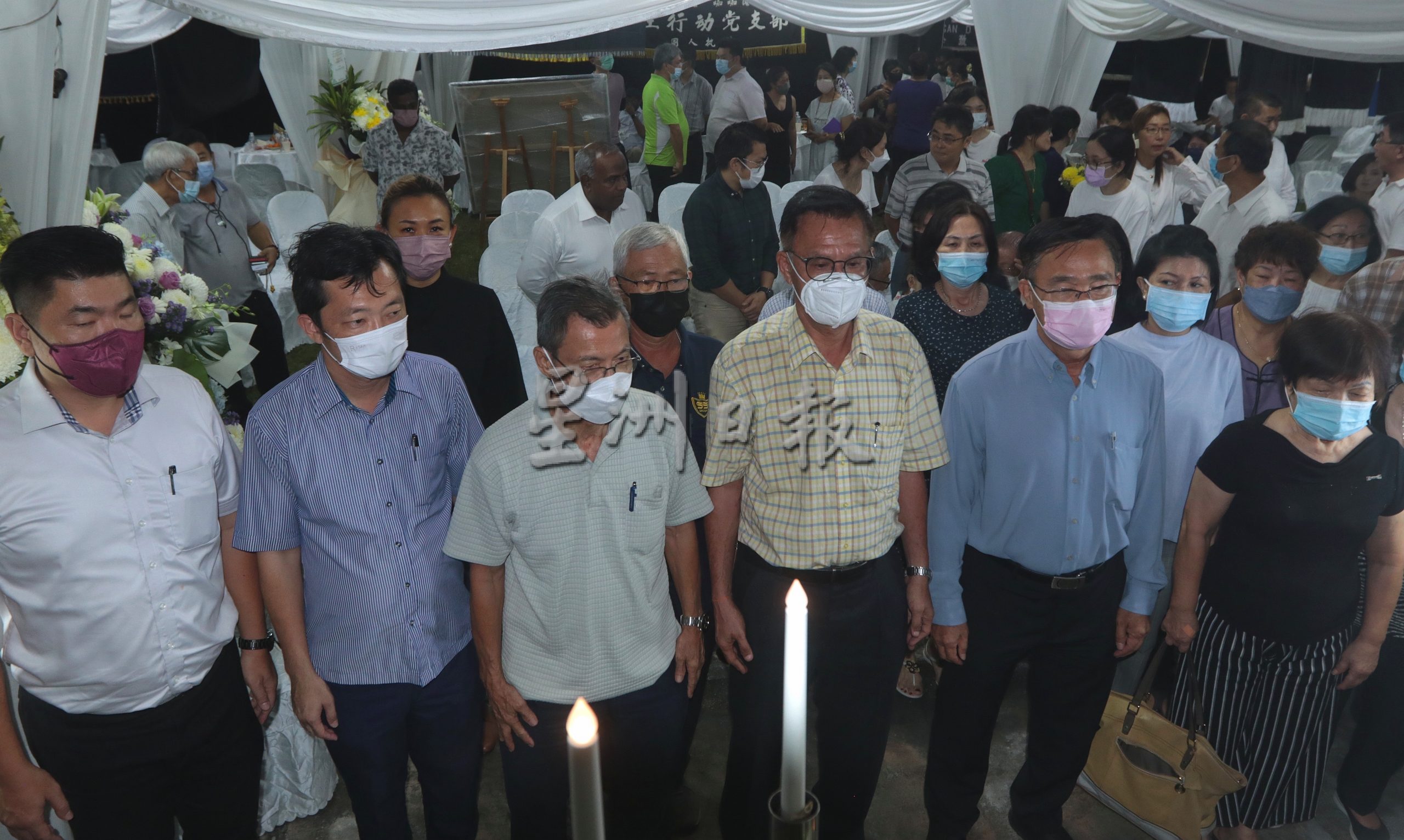 供星洲网/老战友安华缅怀曾敏兴,曾老为他取消90大寿感抱歉