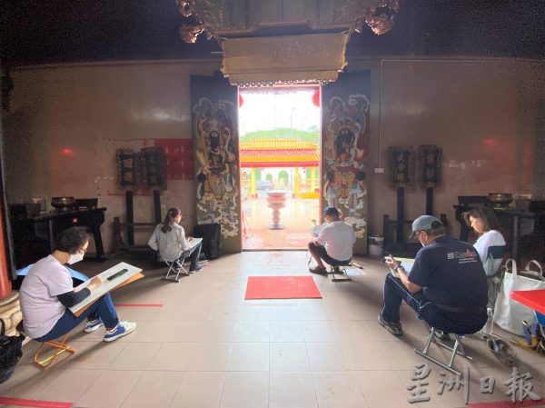 供FB/用画,定格修复前的庇劳三圣宫华人花园