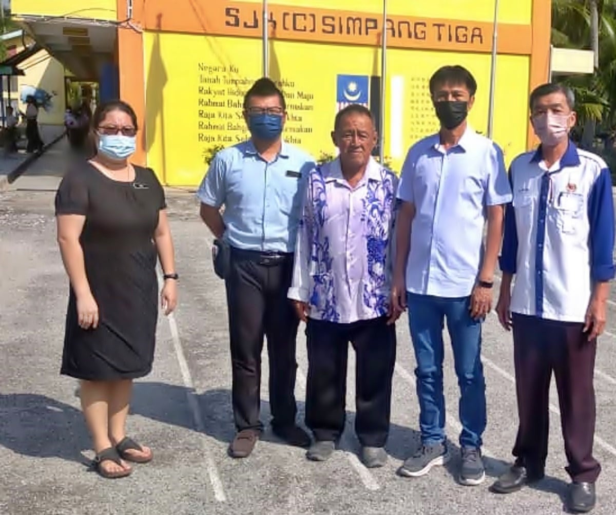 新邦智嘉董事长解释 19家长重签问卷反对合并