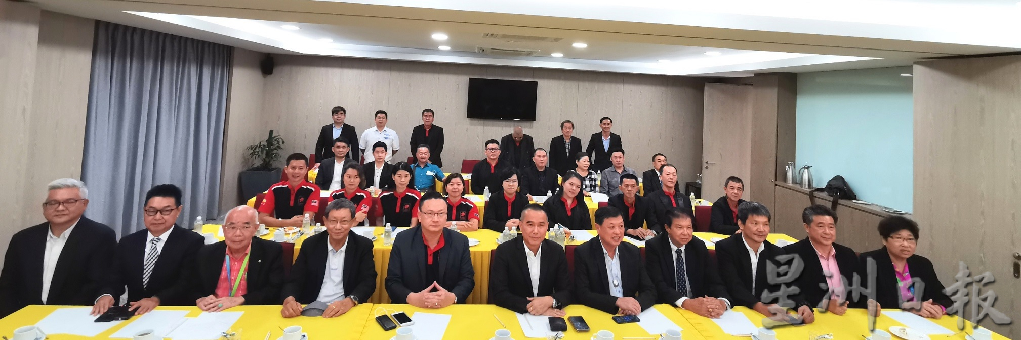 全国版:马来西亚许氏总会新届理事,9月3日宣誓就职