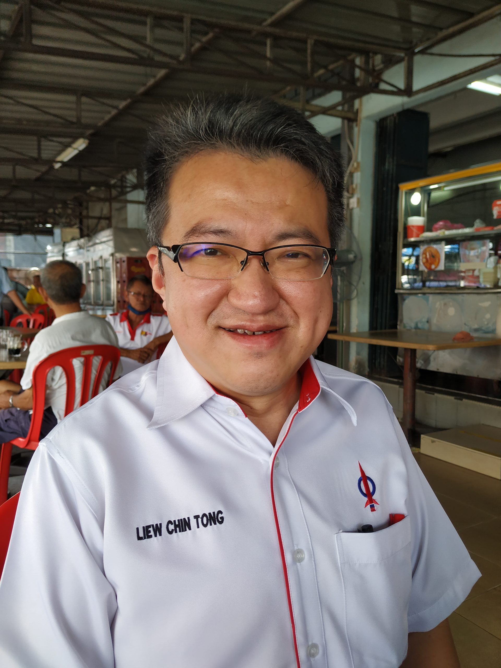 全国：刘镇东：首相应马上召开国会，让朝野辩论LCS事件，共商解决方案