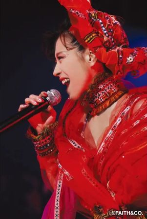 养病消失5年 中森明菜闪电复出