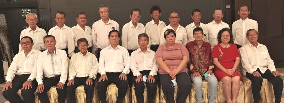 刘有成吁崇德华小年轻校友 踊跃加入崇德校友会