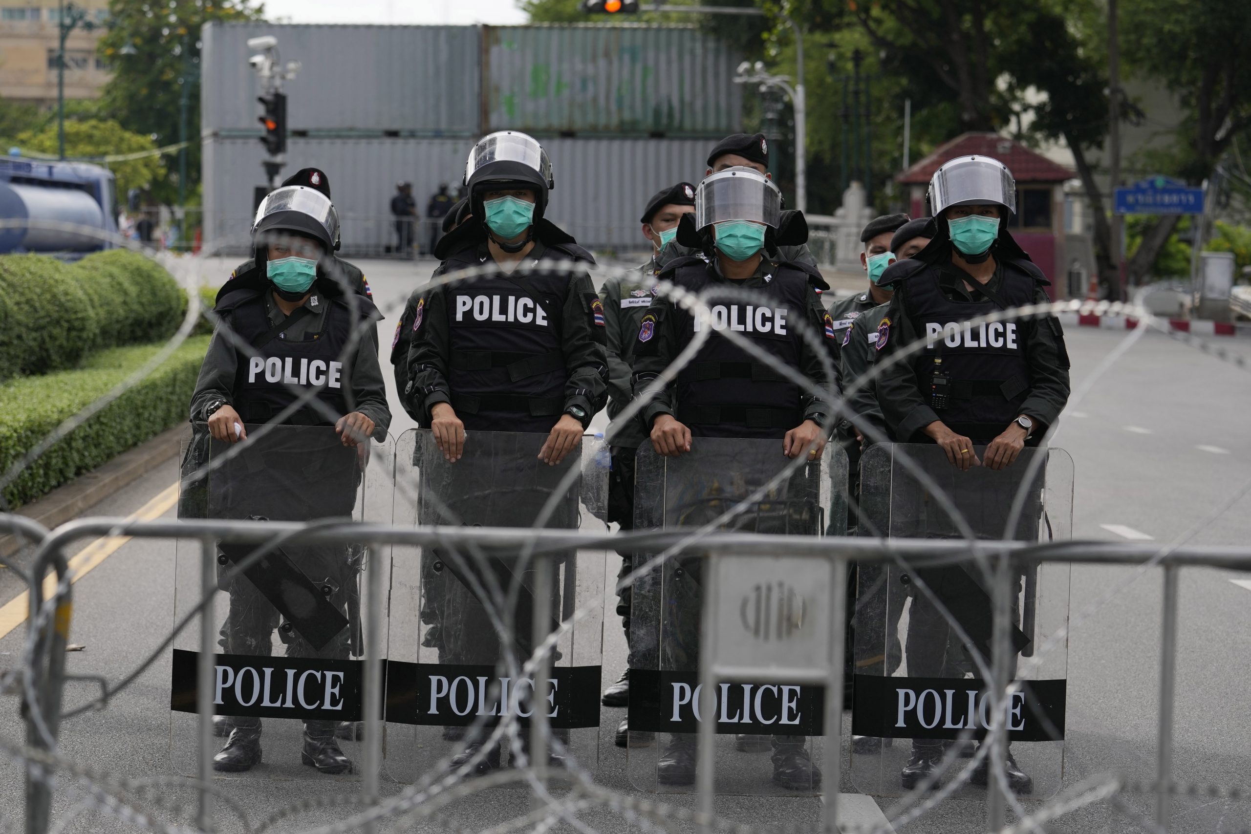 副相帕拉维暂代巴育首相职务　