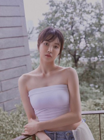 南太铉被爆吸毒打女人 女网红公开亲密合照