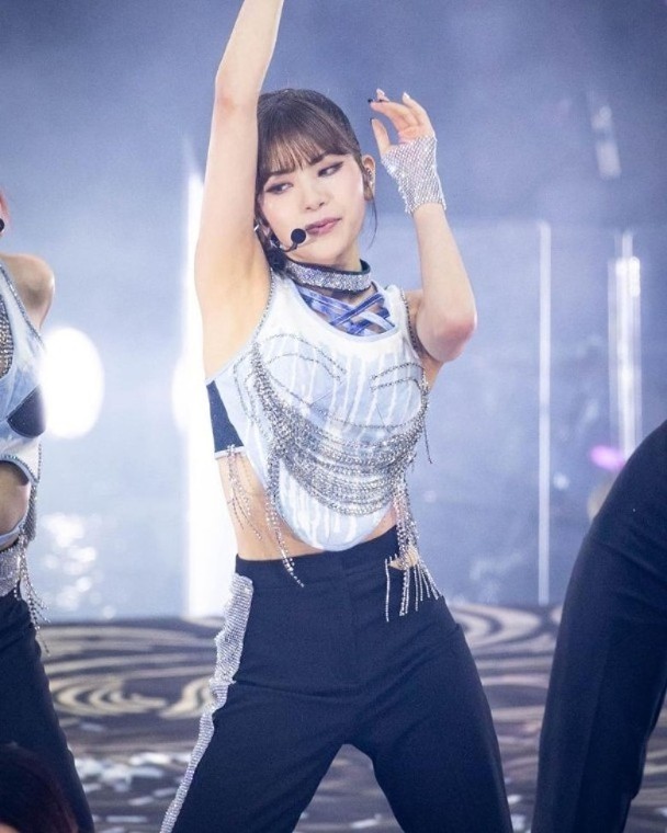 原定本月与女友同游韩国 阿Mo最新伤势曝光