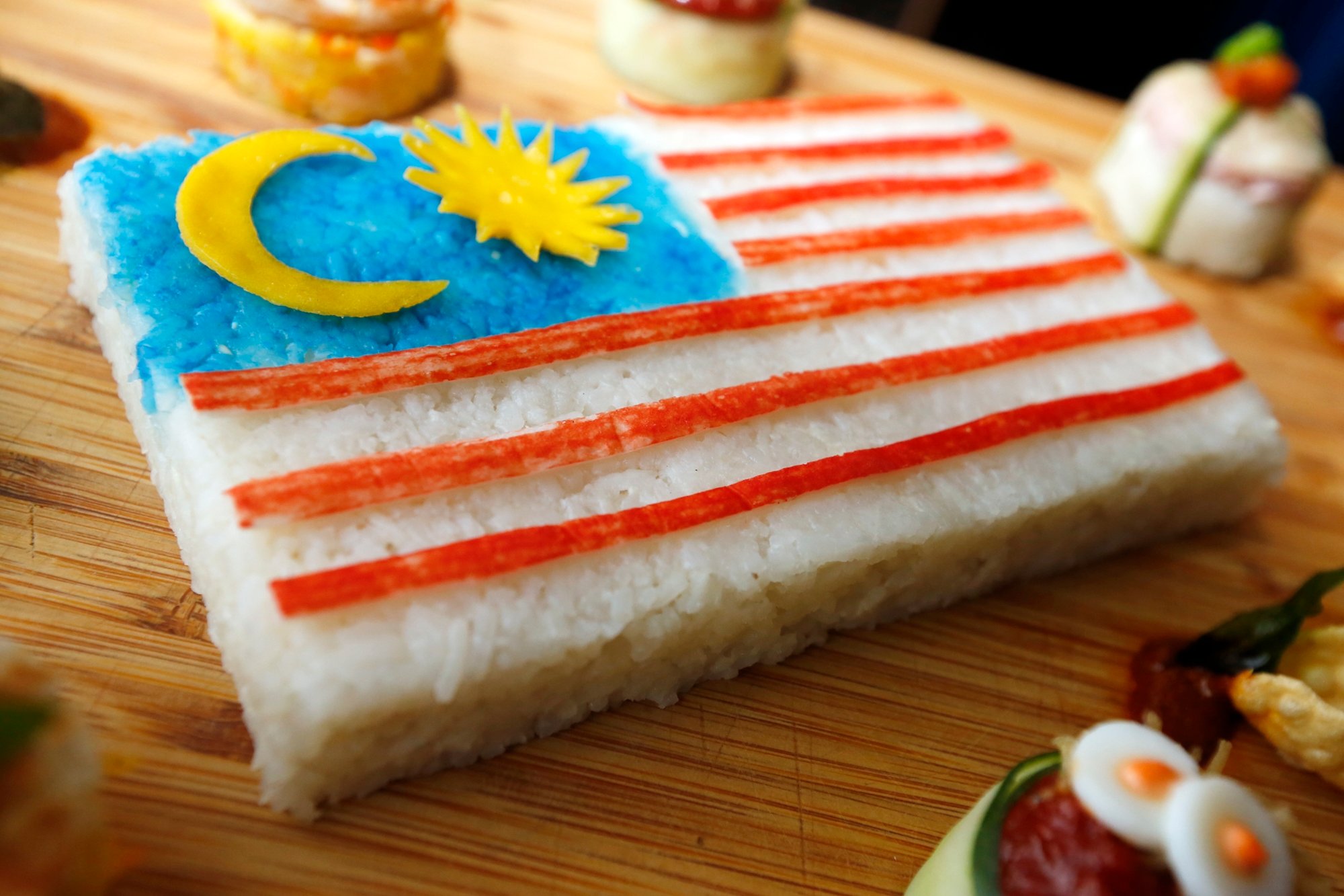 厨艺空间 | 国庆主题料理体现爱国精神 “大马一家”结合各族美食
