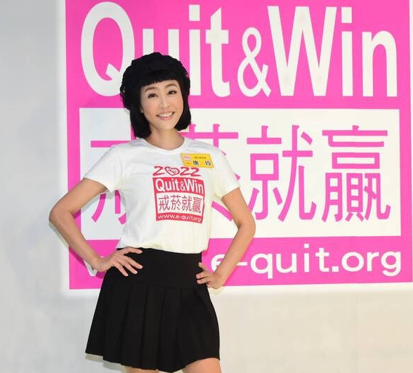 唐玲癌末切胃爆想婚  交代3后事办花葬