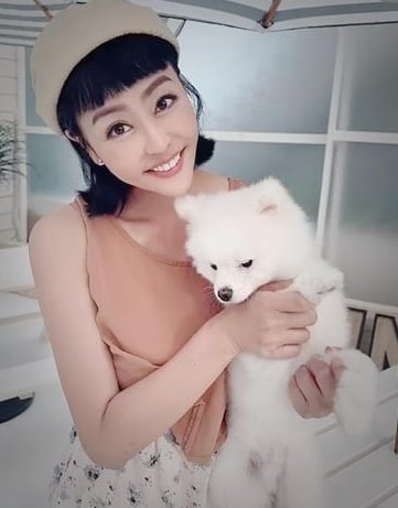 唐玲癌末切胃爆想婚  交代3后事办花葬