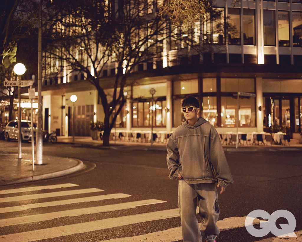 喊话Romeo“要找我写歌” 周杰伦预约当星爸