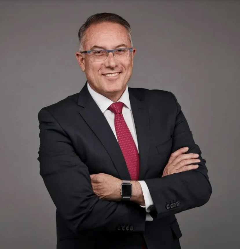 嘲笑“龙母”艾蜜莉亚矮胖 澳洲电视台急道歉灭火