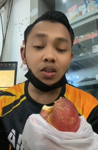 在马印尼男指大马人很幸福 “我在家乡不曾独享一个苹果”