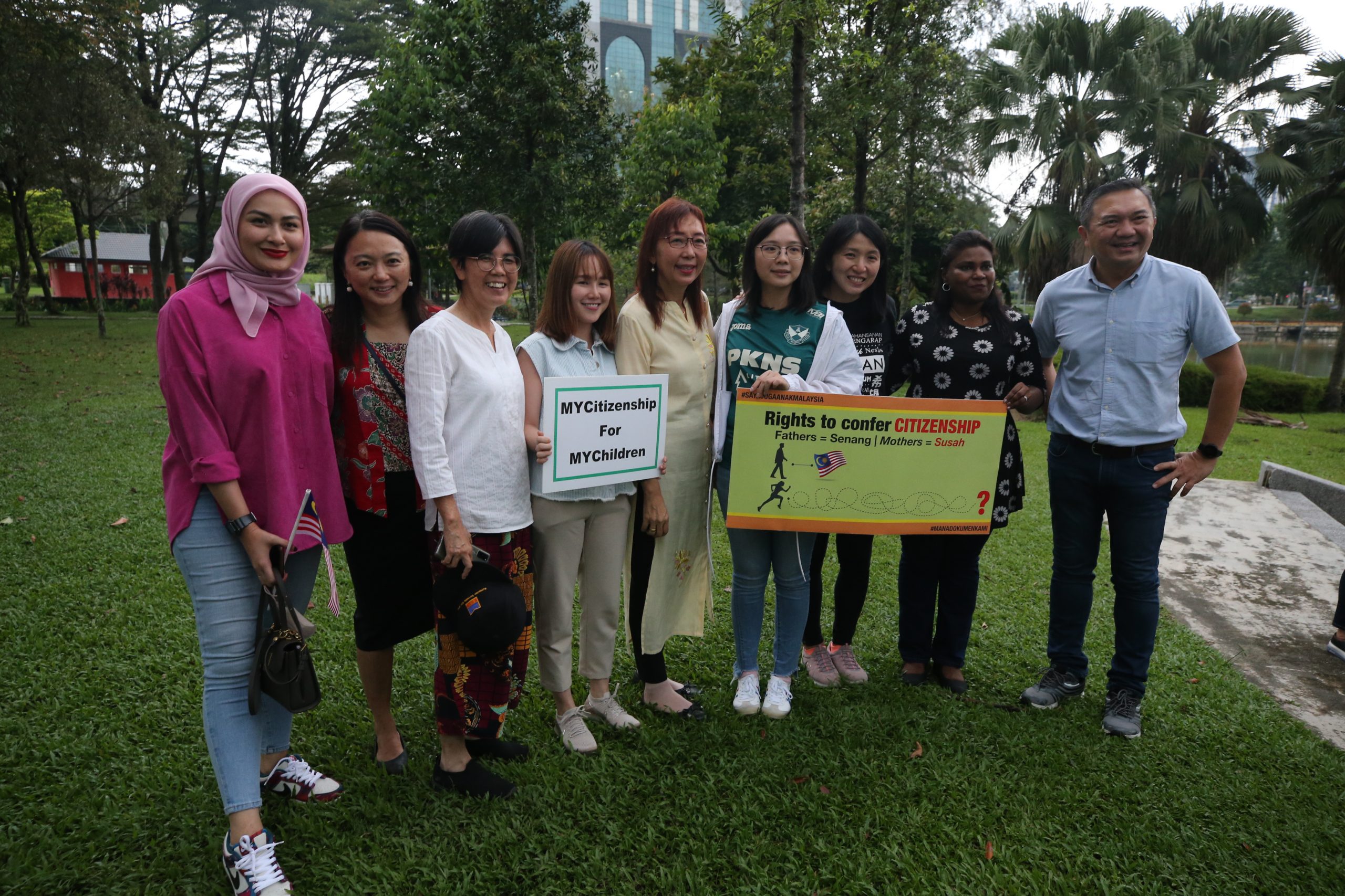 大都会/家庭前线组织妈妈们庆国庆日/5图