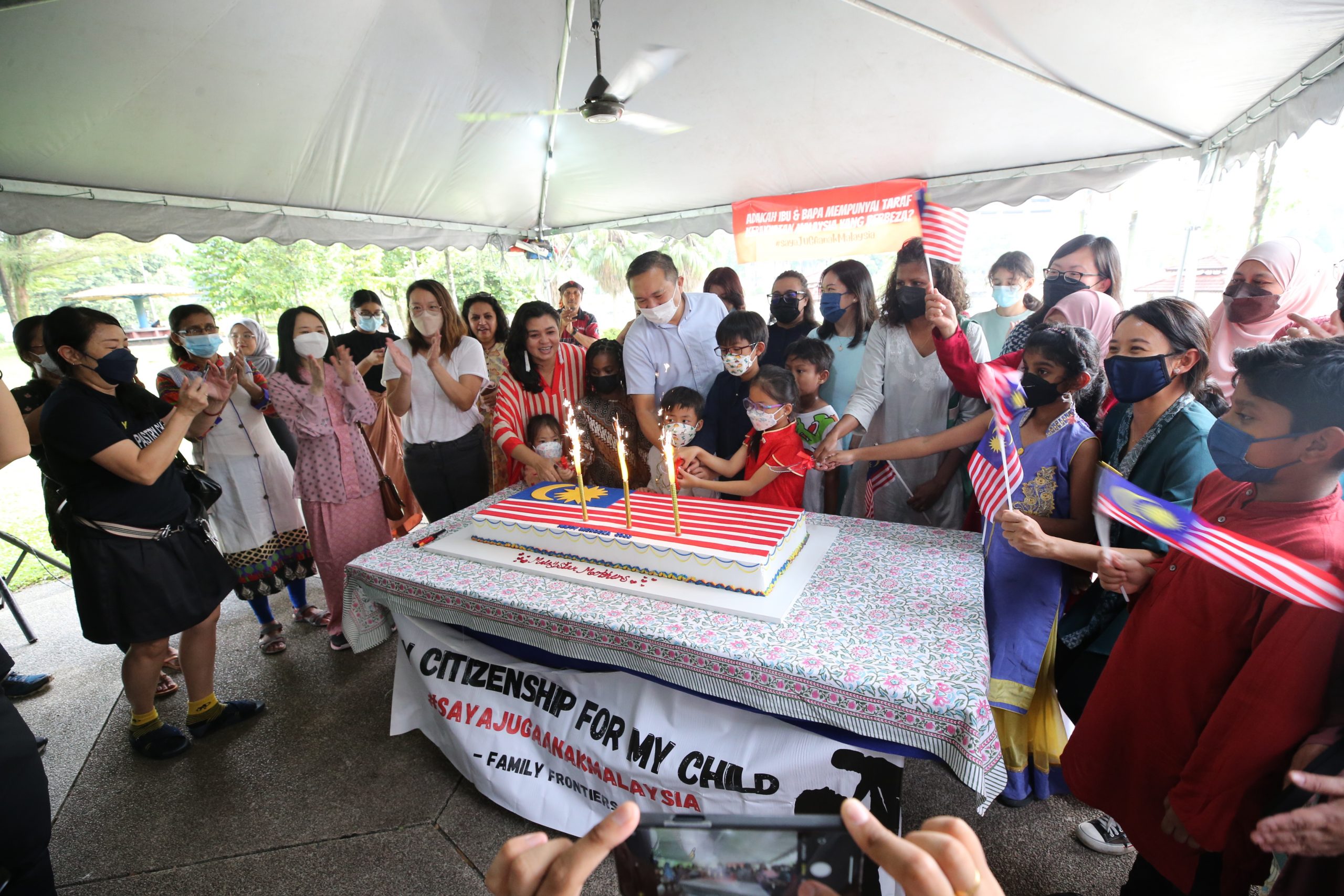 大都会/家庭前线组织妈妈们庆国庆日/5图