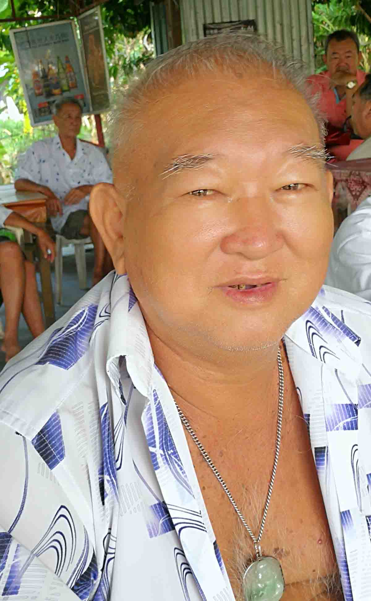 大霹雳时事焦点/收果商:理解小园主的不满 小园主申诉棕果被压价