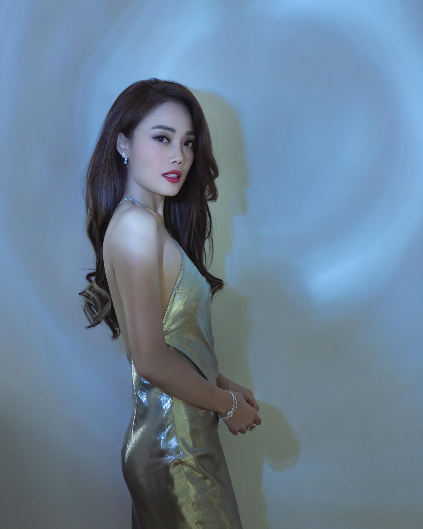 官宣疫情后首场个唱  容祖儿约定粉丝11.5上云顶