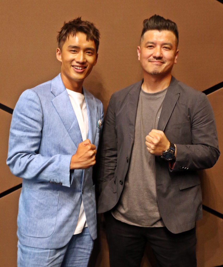 导演喊拍系列竟遭“抗议” 阿哲太帅被设计成独眼龙