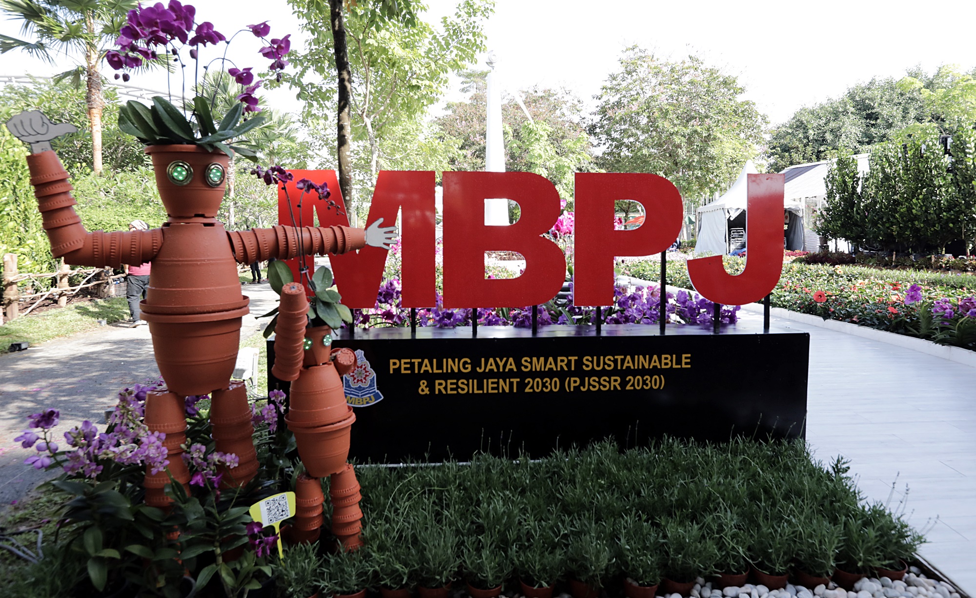 封面-大都会-布城皇家花卉展 11图