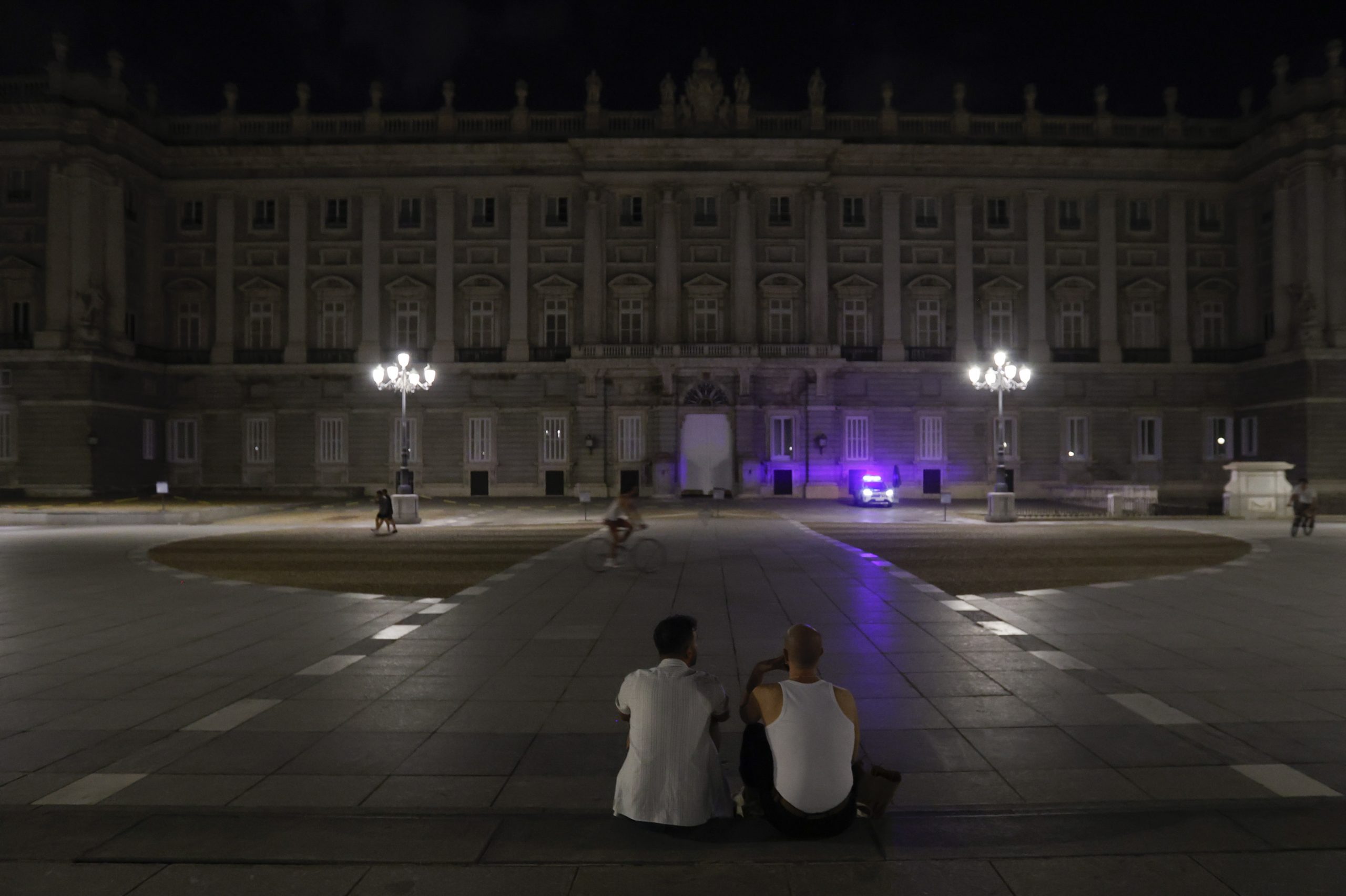 封面副文 能源电机+旱季 欧洲多国实施节能政策