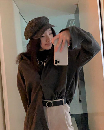 小S大女儿被直击拍戏当演员 脸泡脏水憋气15秒不敢动