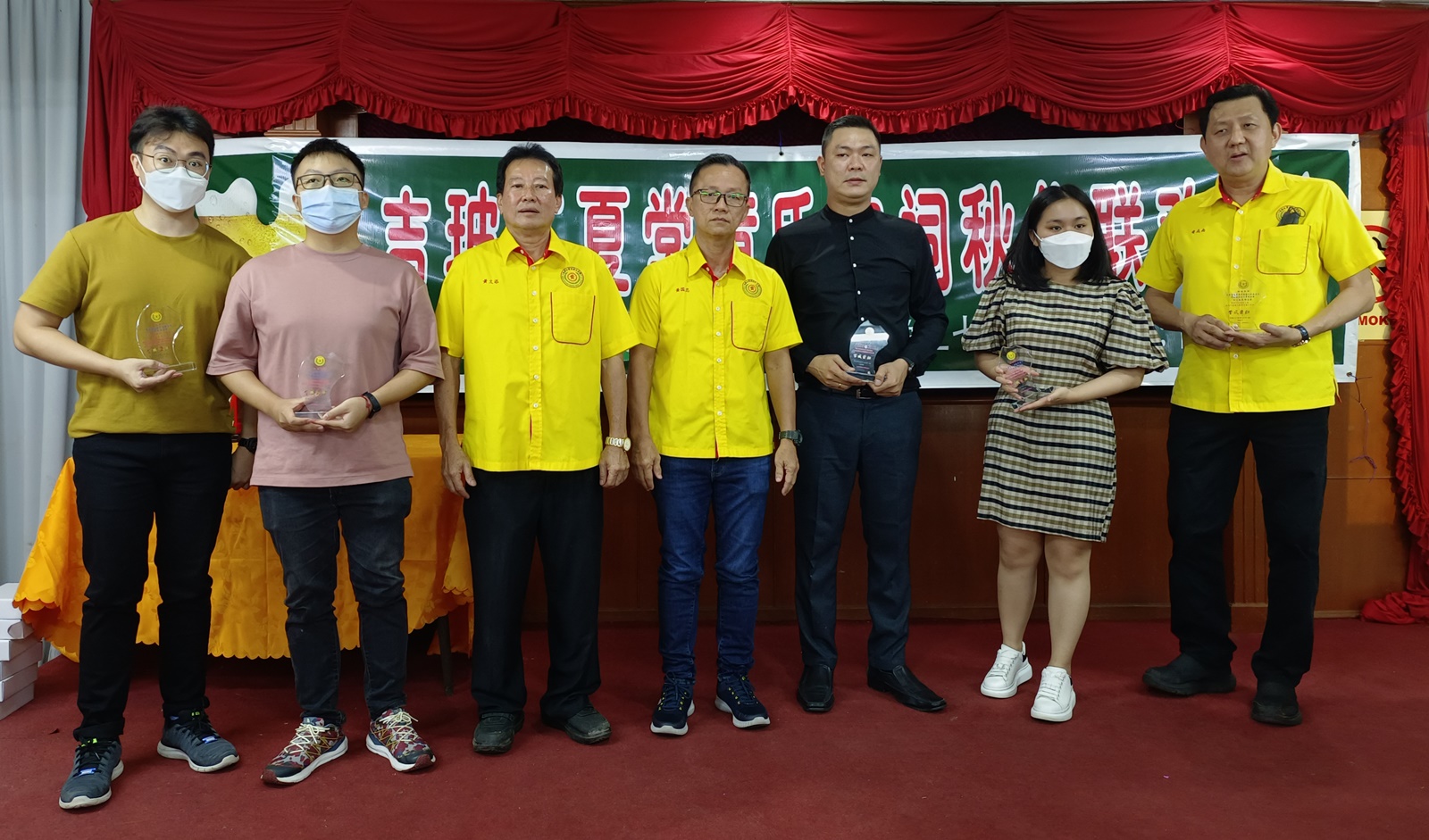 已审（大北马）吉玻江夏堂黄氏宗祠举办秋祭联欢宴会，现场为拉曼大学医院建设筹款，成功筹获2万2888令吉88仙。