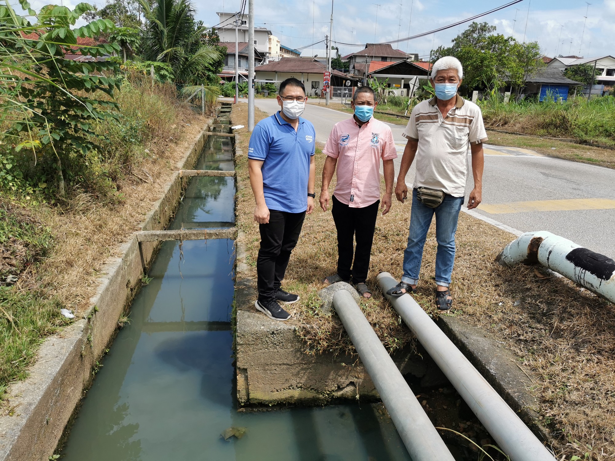 **已签发**柔：封面：【民生特工队】：永平4闪电水灾黑区，一雨成灾居民提心吊胆