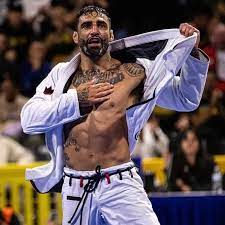 巴西33岁柔术世界冠军过世　竟是“警察一枪射头”害命