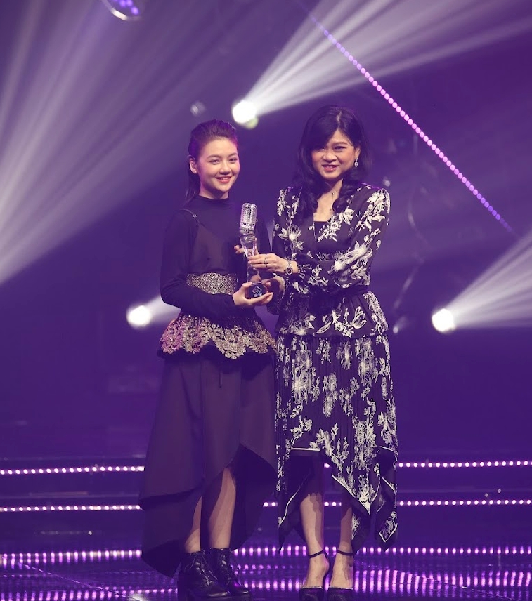 彭歆媚摘大马《声梦2》冠军 唱跳获谭俊彦赞赏