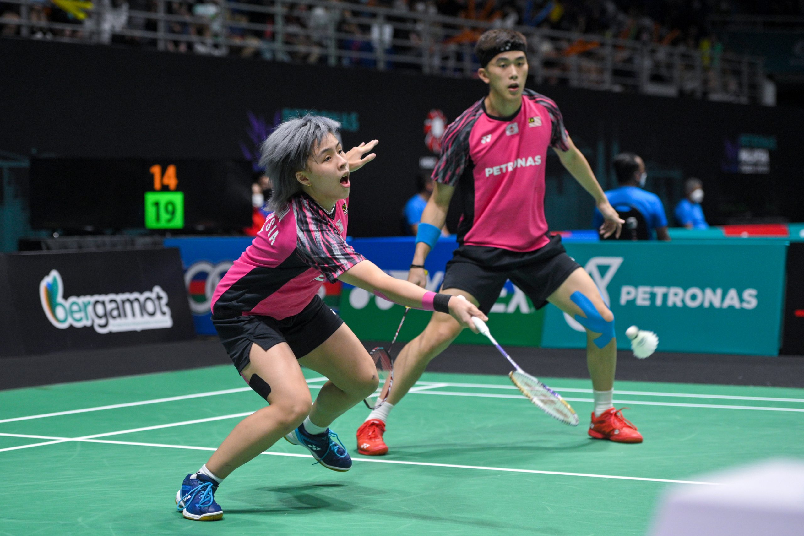 日本羽球超级750赛| 飞汀激战3局止步首圈  乐蒂2连战韩女双