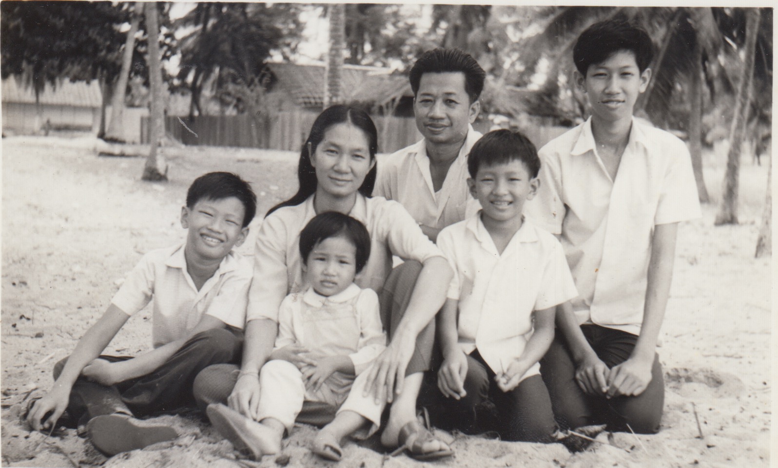 守护华族的根是承诺一生的誓言