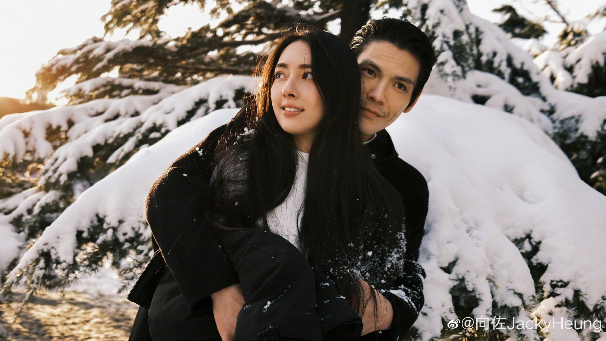 暗示郭碧婷才是第三者？小胡静：更早认识向佐	