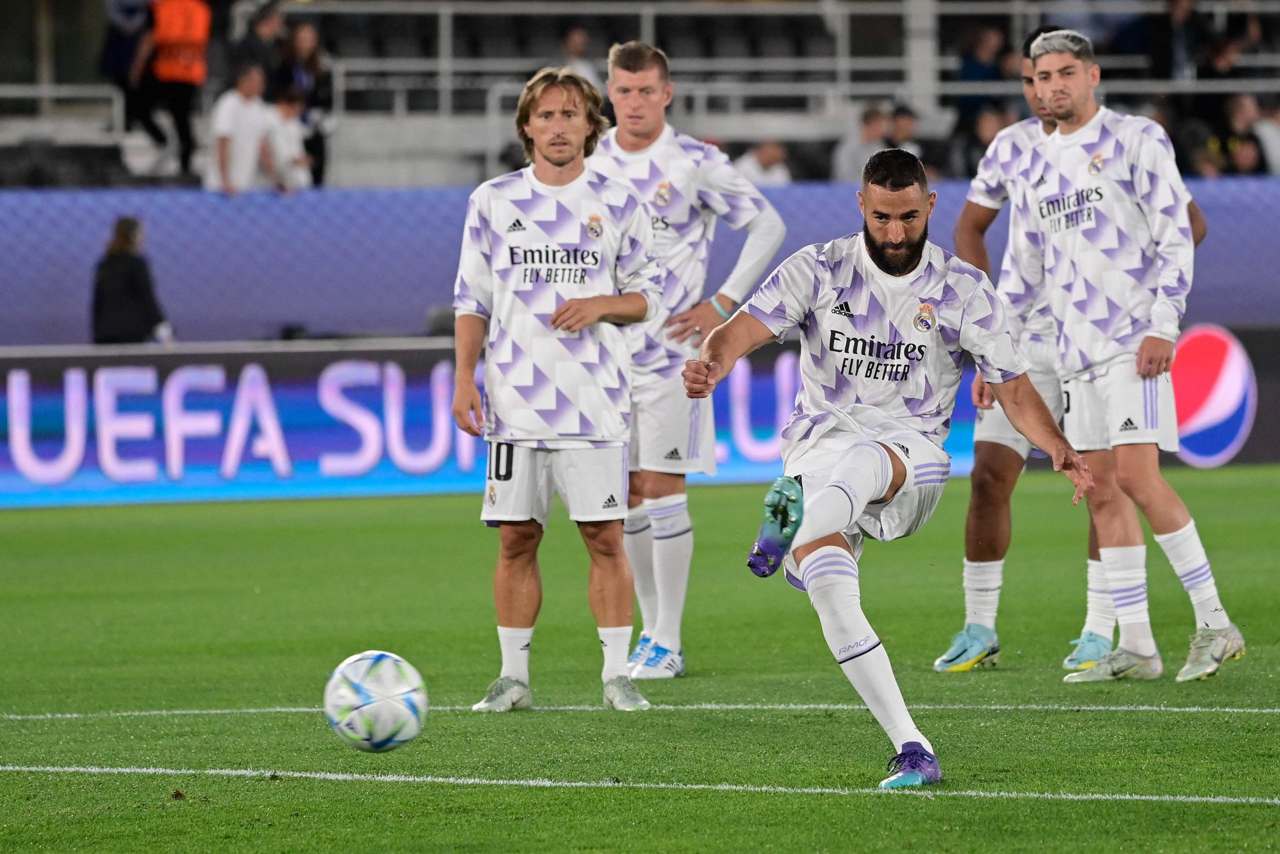 本泽马领衔主力回归 皇马乘胜追击