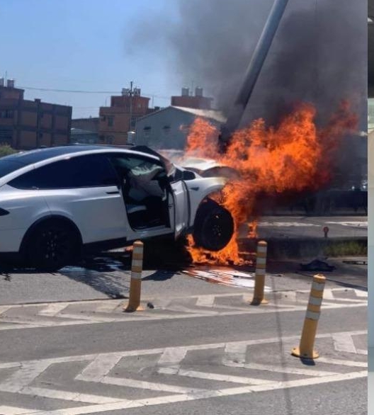 林志颖传情况恶化插鼻胃管 母亲回网民:早就回家休养