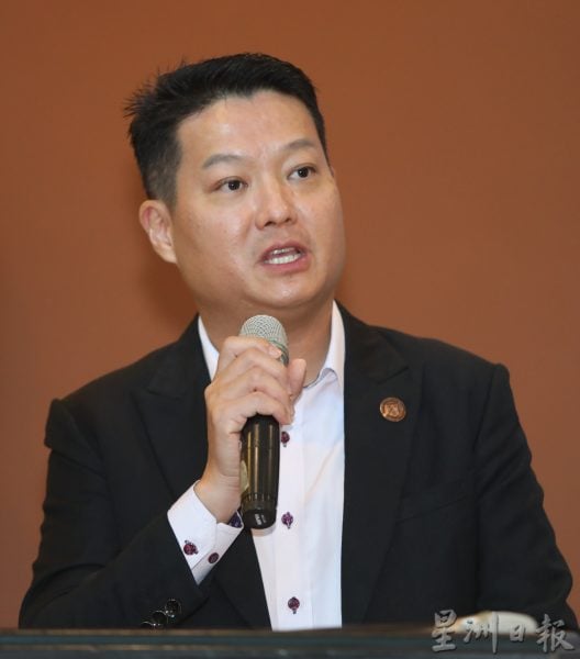 柔：头条之一：陈洺臣：“伍连德医生纪念展” 宣导饮水思源的重要