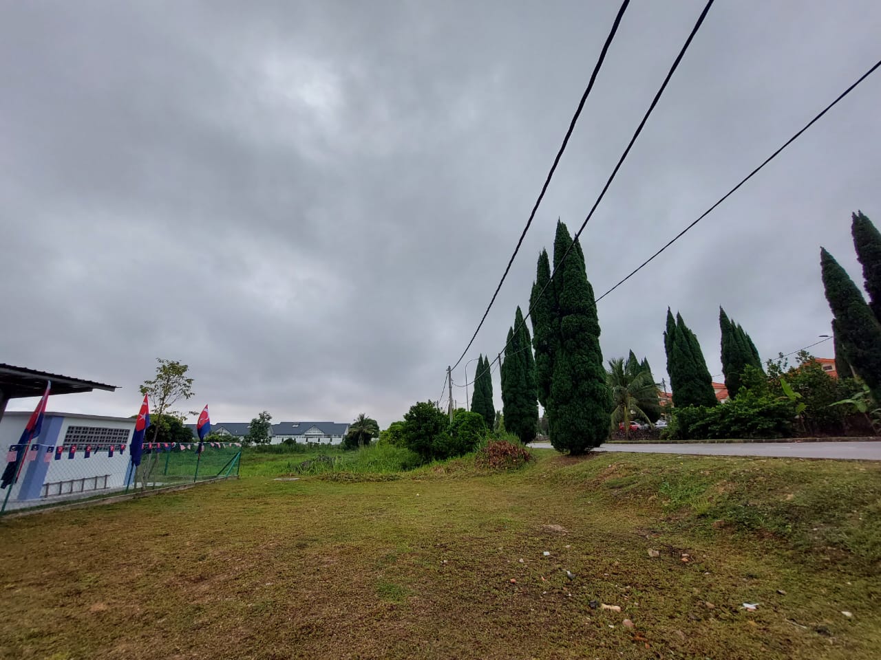 柔:新闻:日升园宗教学校道路设计不良 黄书琪拨款27万令吉改建道路