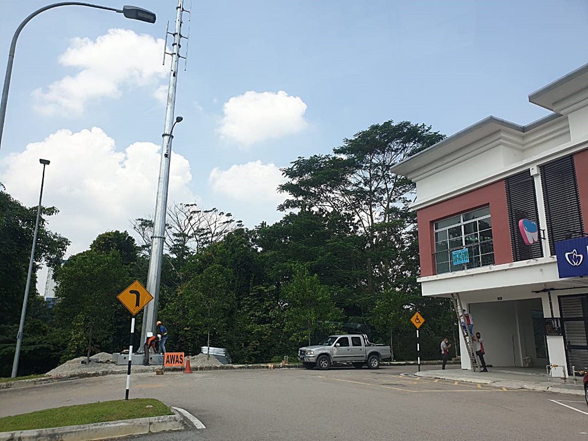 柔:显刊:古来优美城肯辛顿区电讯塔跟进:市议会发出警告信