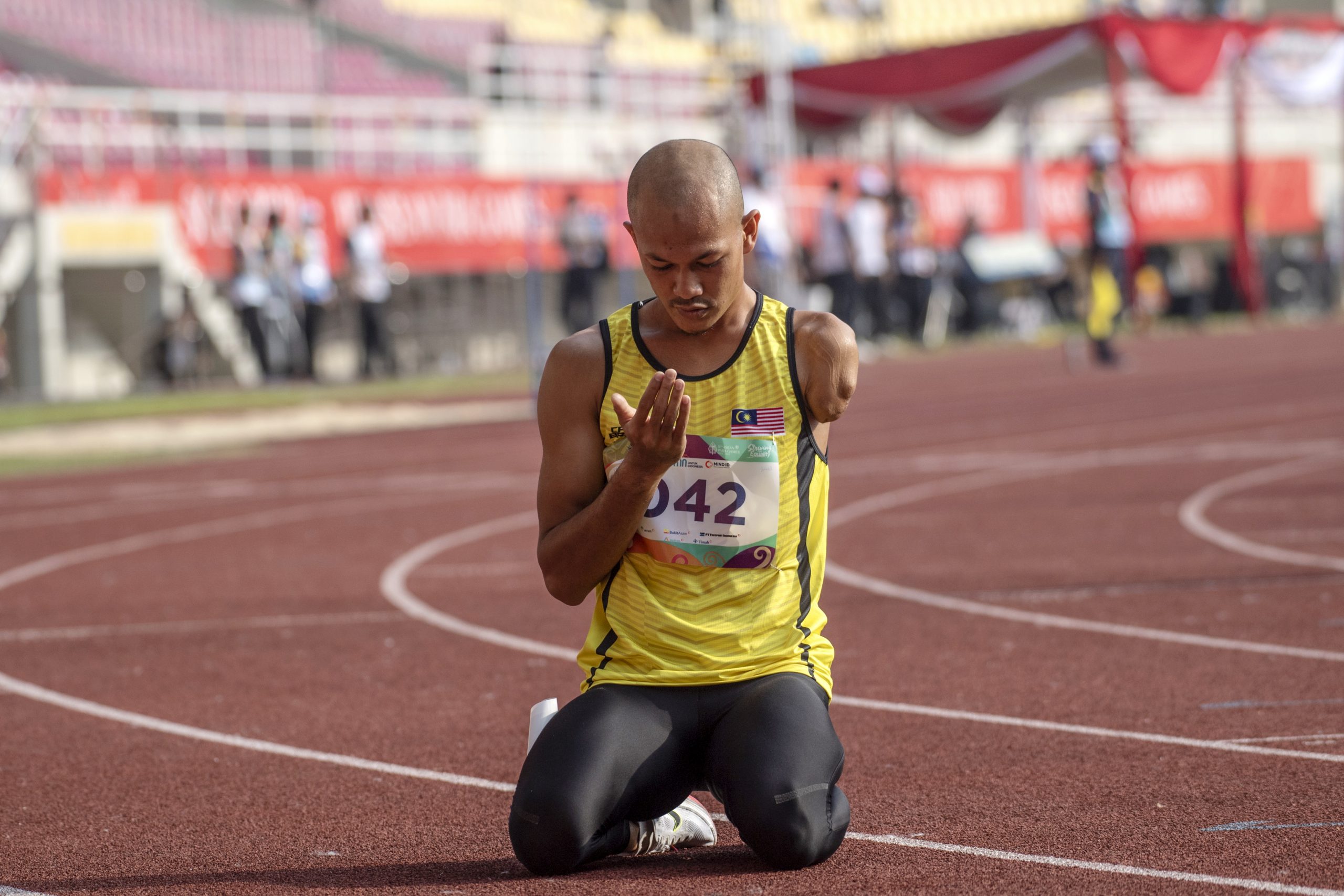 梭罗残障东运会  谢儮好成功蝉联冠军