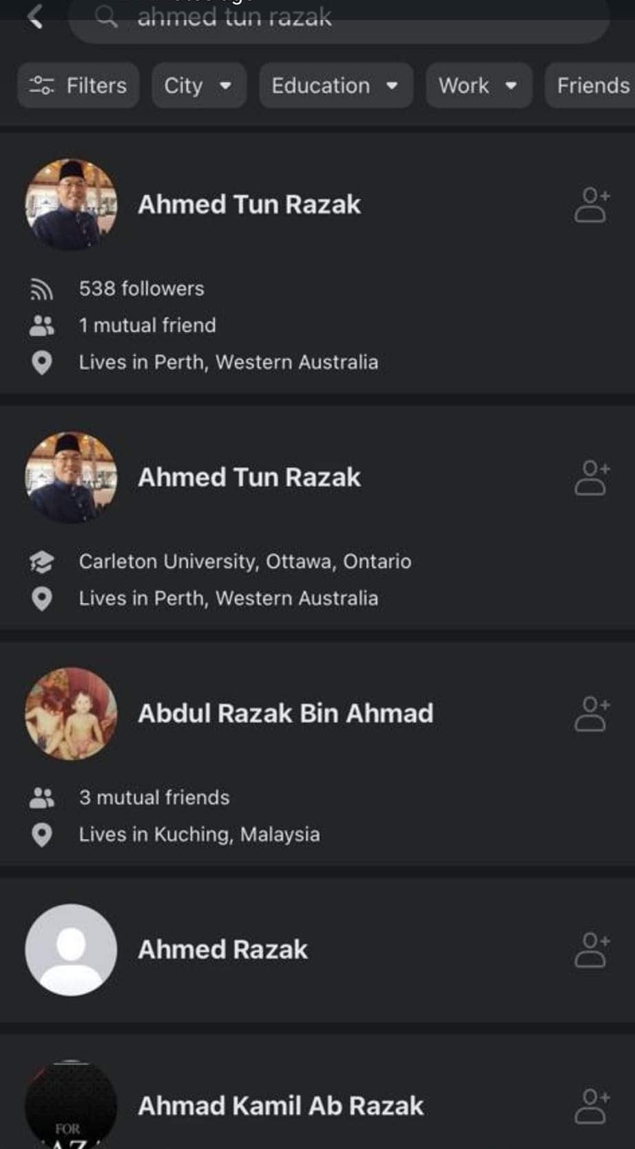 求真∕砂消拯局局长拿督希鲁丁照片被冒用